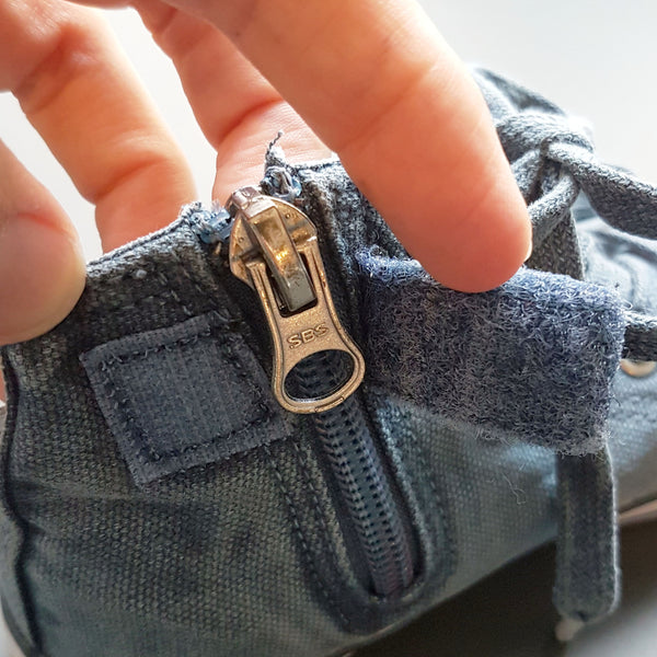 Billowy Denim Sneakers - Größe 28