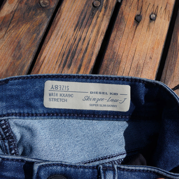 Neu! DIESEL Jeanshose - 8 Jahre Mädchen (128cm)