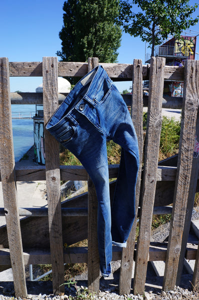 Neu! DIESEL Jeanshose - 8 Jahre Mädchen (128cm)