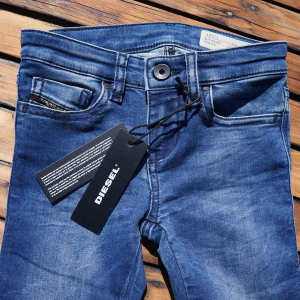 Neu! DIESEL Jeanshose - 8 Jahre Mädchen (128cm)