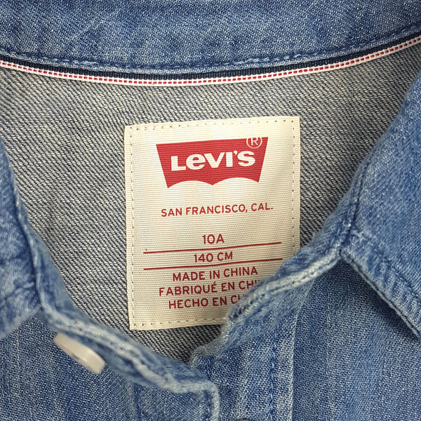 Neu mit Etiketten. LEVI's Jeanshemd - 10 Jahre (140 cm)