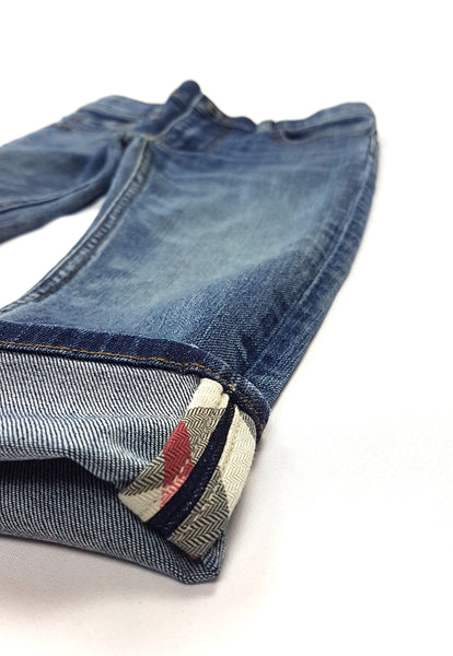 Brand new BURBERRY Denim pant - 4 Years (110cm) unisex